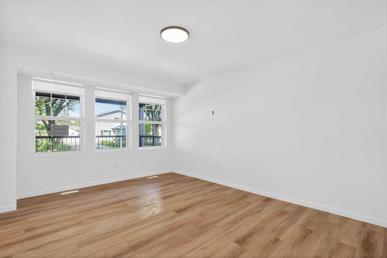 12714 72 St Nw
