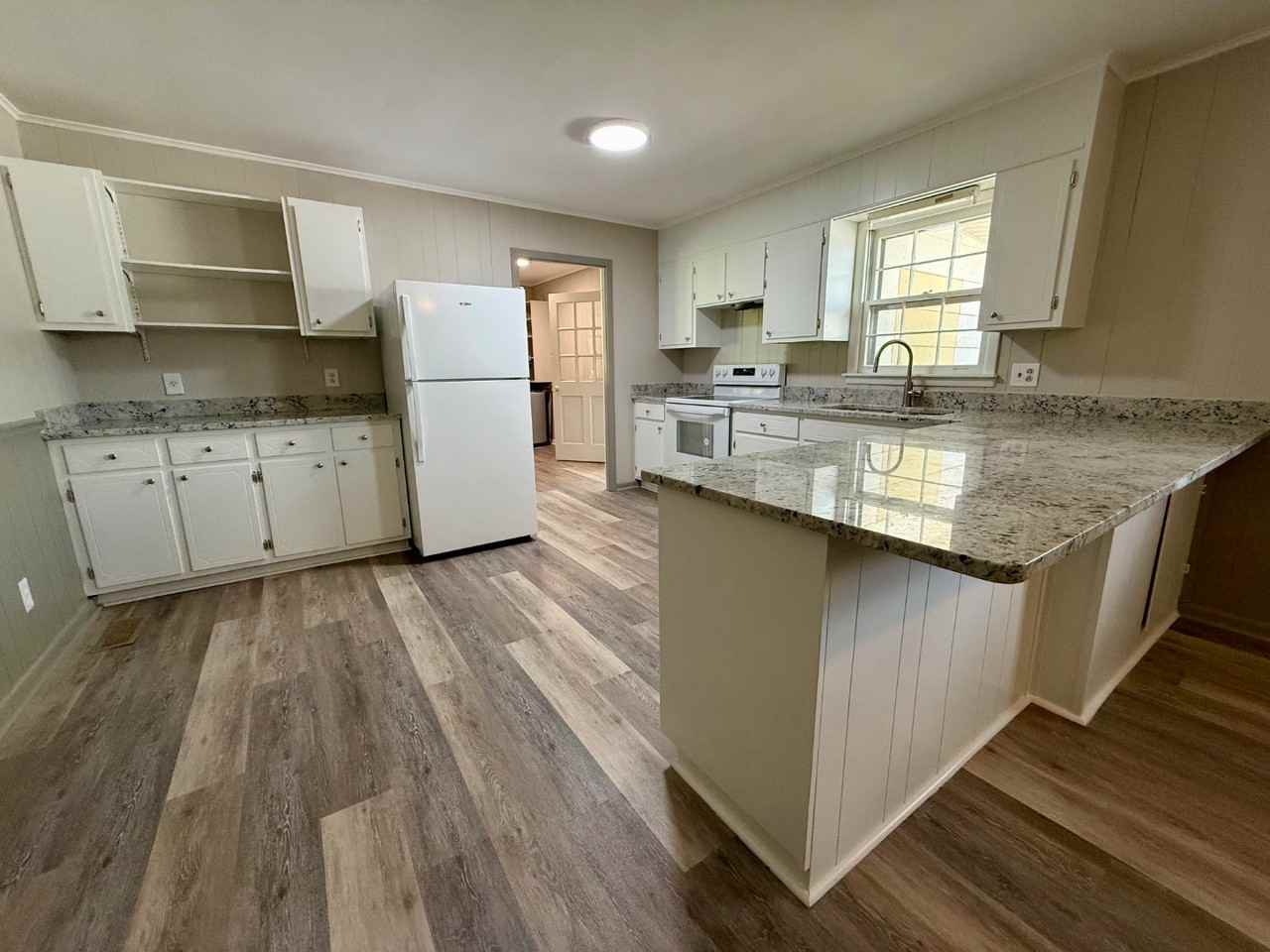 880 Dixon Rd - Photo 6 of 20
