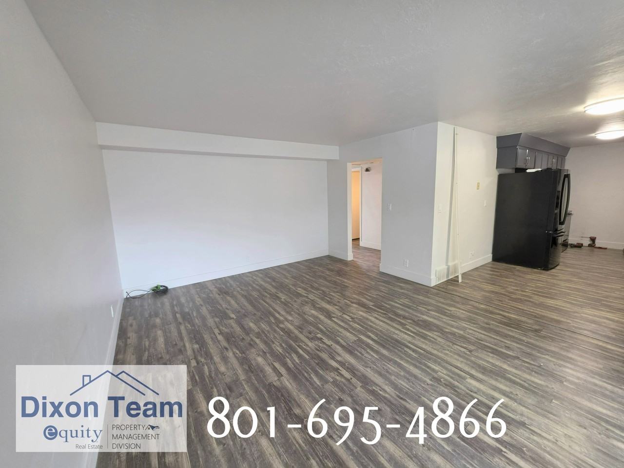 2327 Chateau Dr #1 - Photo 3 of 15