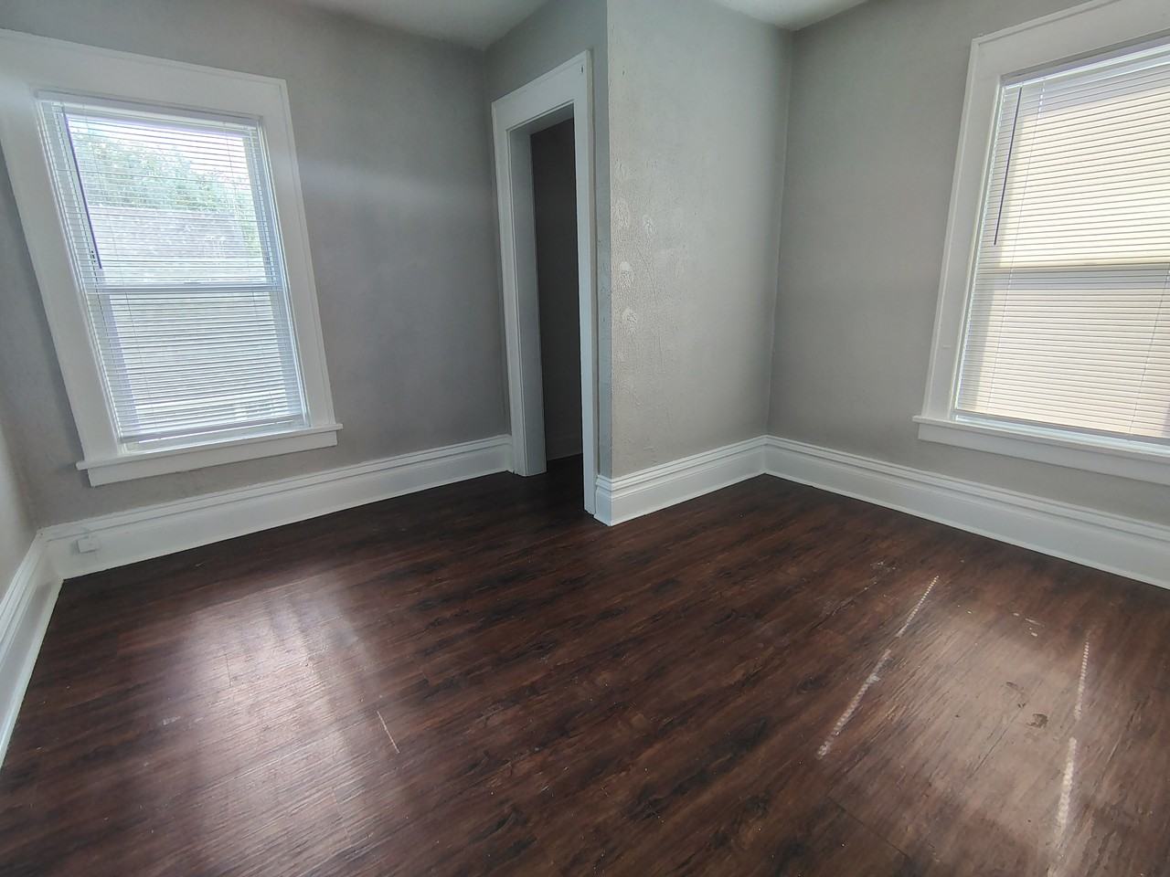 514 Sheridan St #1 - Photo 5 of 13