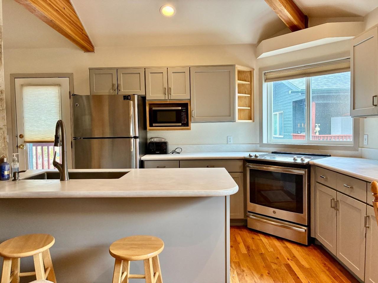 Mulligan St - Photo 2 of 11