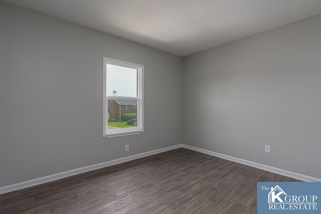 2845 Frontier Ct - Photo 7 of 17