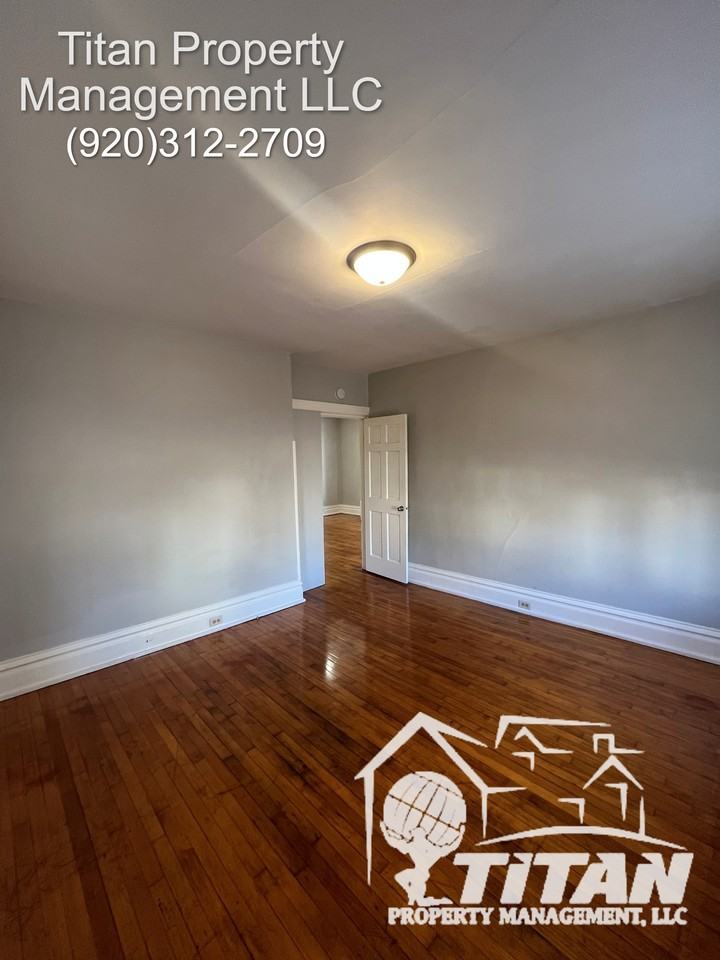 629 Ceape Ave #1 - Photo 4 of 15