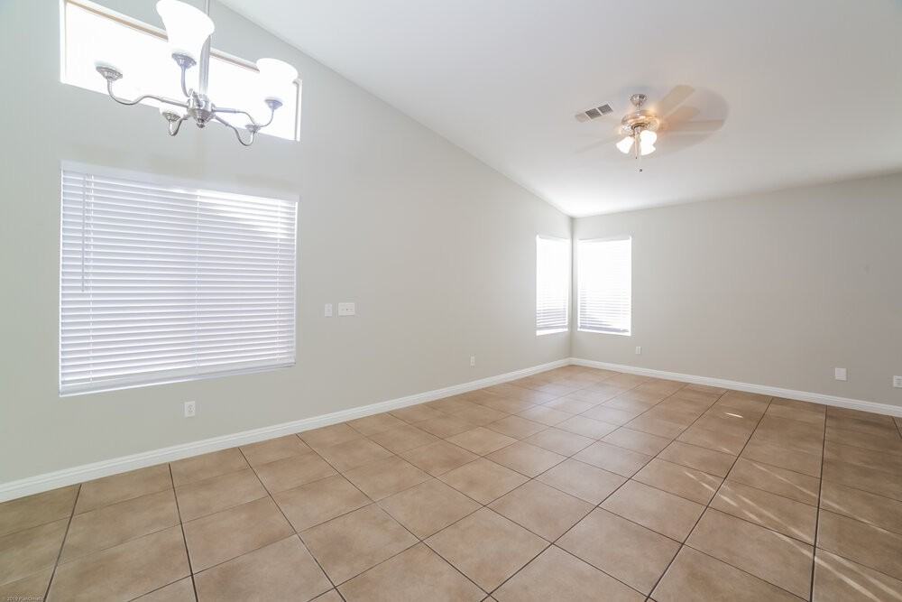 3003 Yukon Flats Ct - Photo 4 of 15