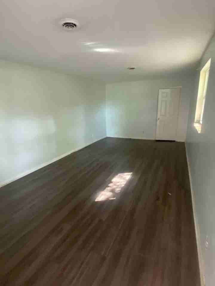 1336 Tune Ave #1 - Photo 4 of 4