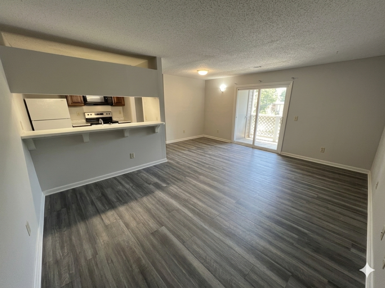 University Place, 122 - Photo 2 of 11