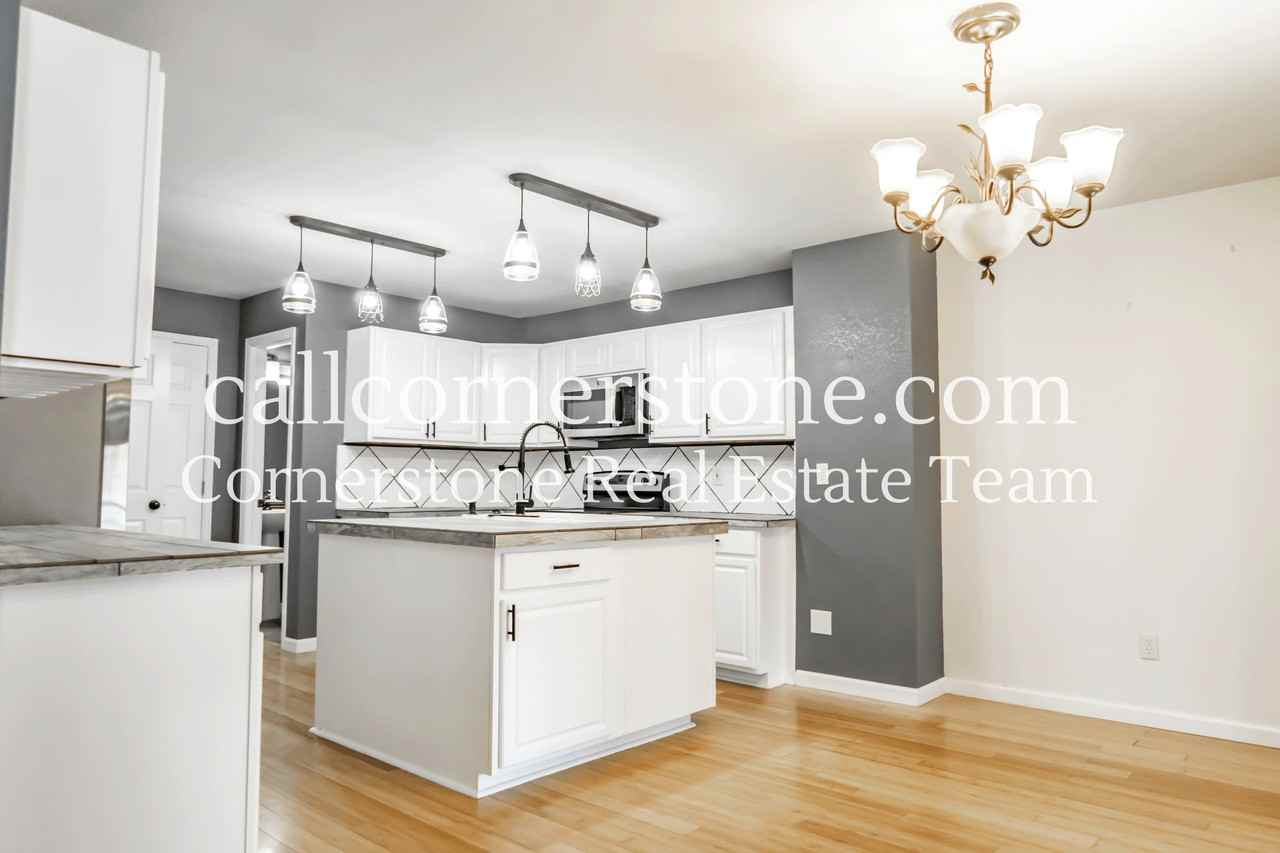 655 Ancestra Dr #1 - Photo 5 of 20