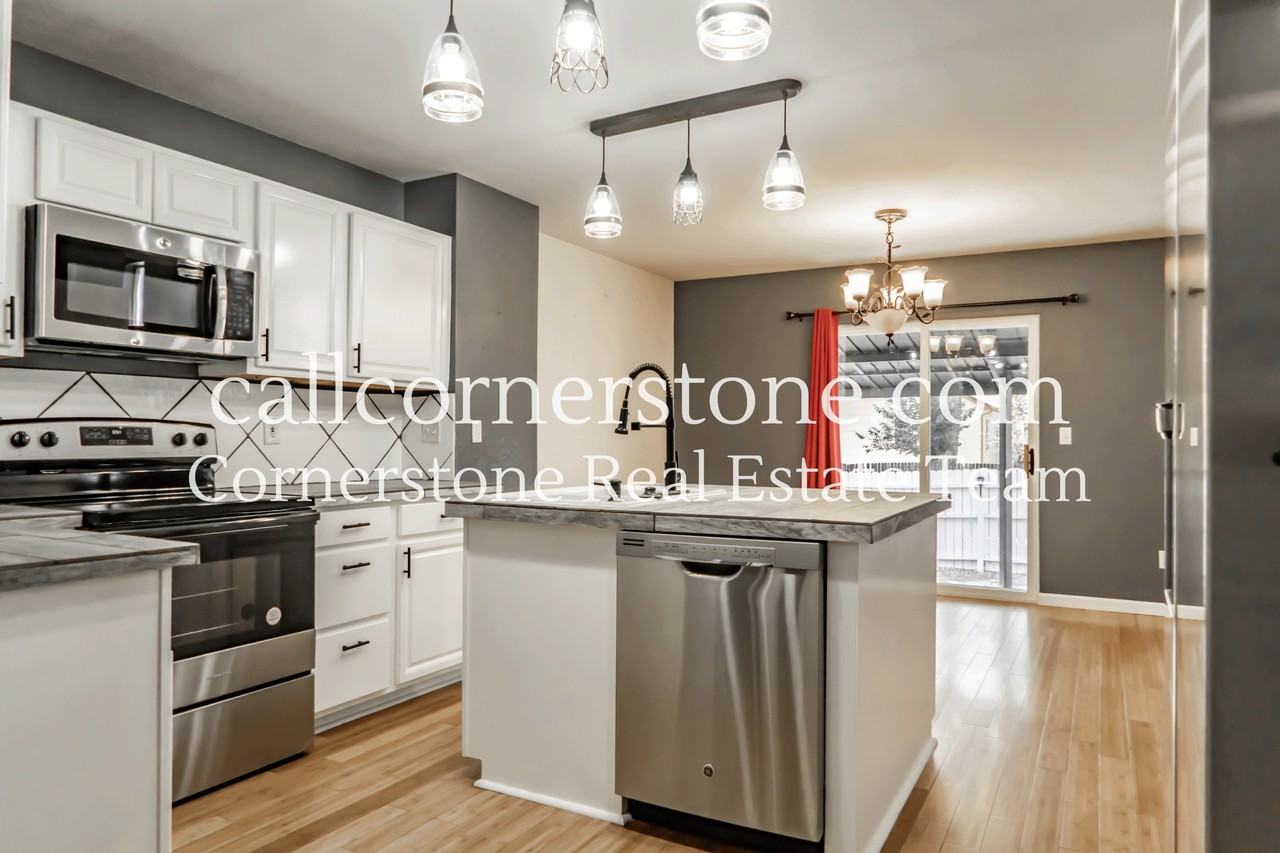 655 Ancestra Dr #1 - Photo 6 of 20