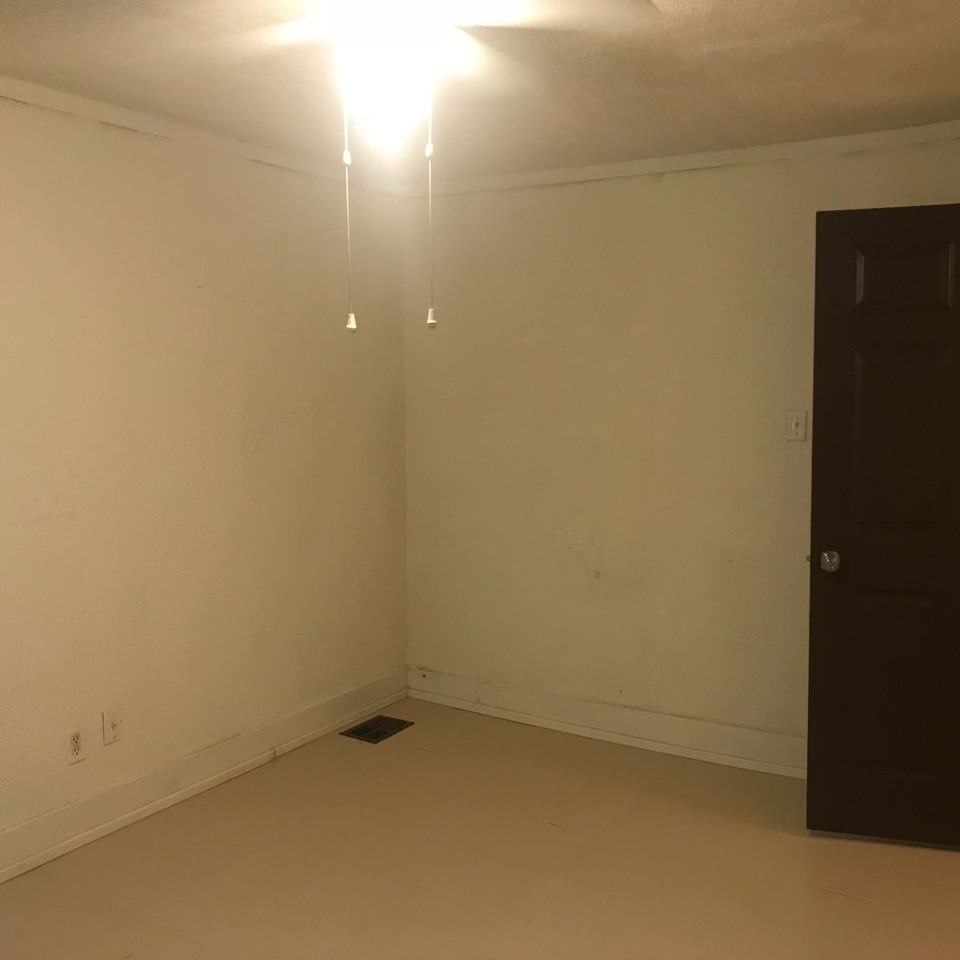321 Walnut St #1 - Photo 6 of 7