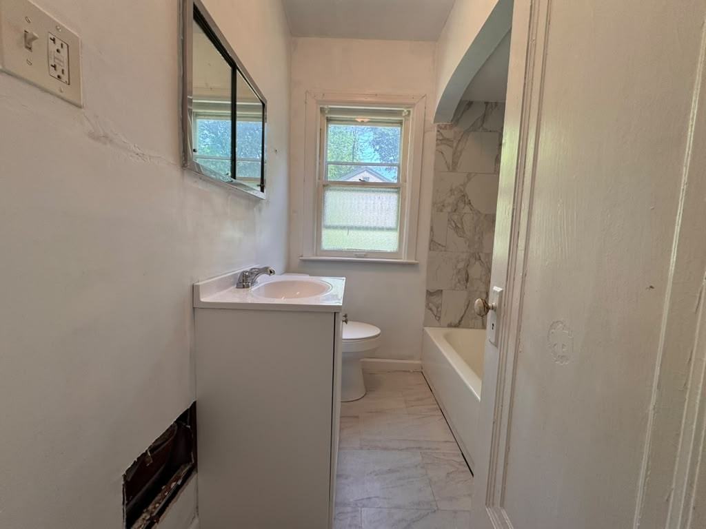 18461 Heyden St #1 - Photo 6 of 9