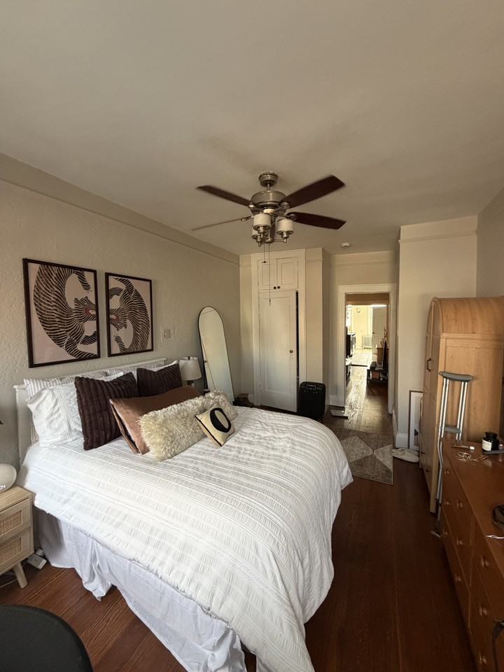 532 Adams St - Photo 3 of 13