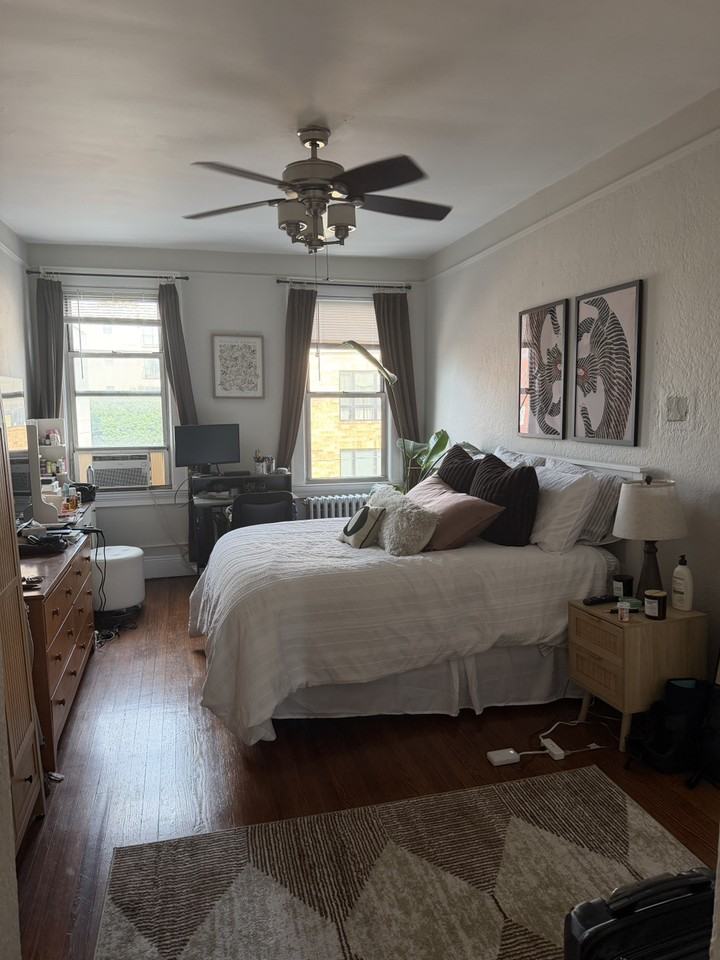 532 Adams St - Photo 7 of 13