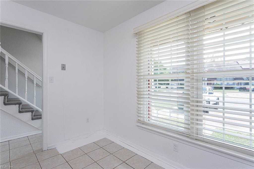 5684 Campus Dr #1 - Photo 3 of 23