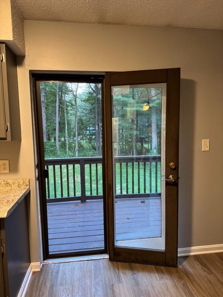 2 Waldron Ln #1 - Photo 3 of 3