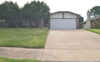 featured image of 10056 S 91st East Ave #1