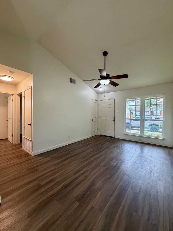 9140 Timber Path #3701 - Photo 5 of 29