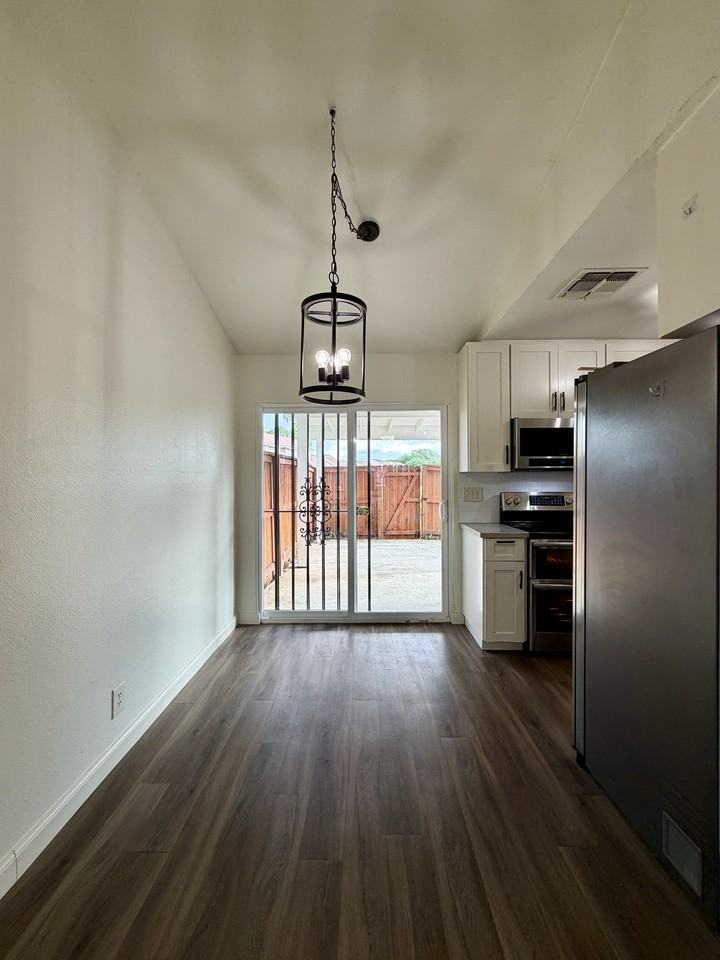 9140 Timber Path #3701 - Photo 7 of 29