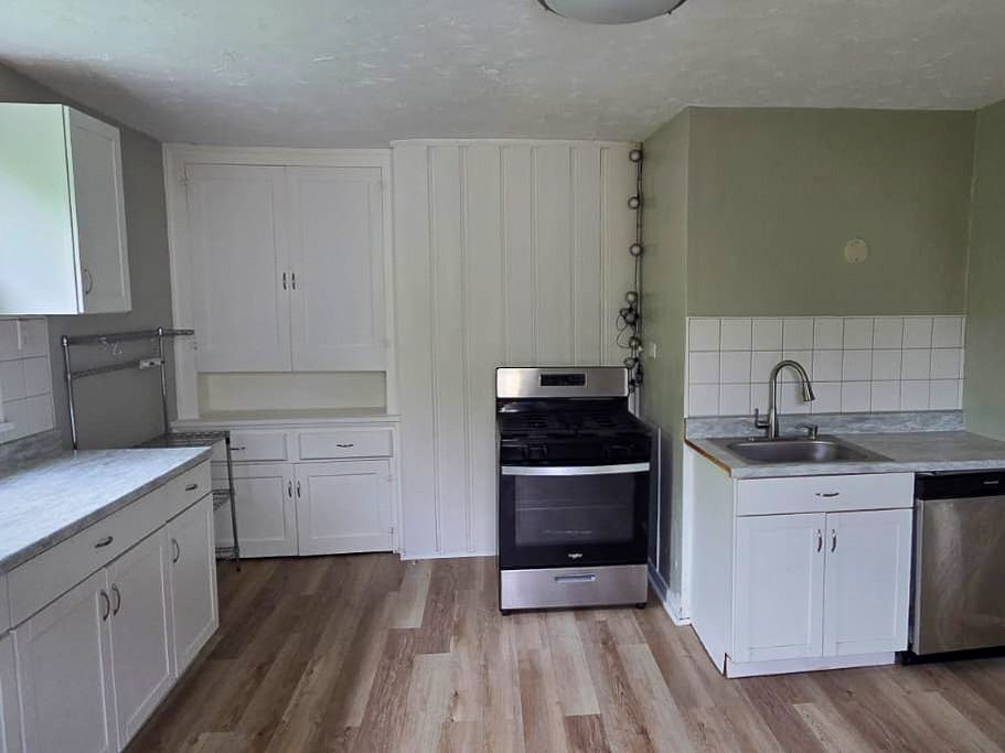 37 Dilworth St #3 - Photo 4 of 23