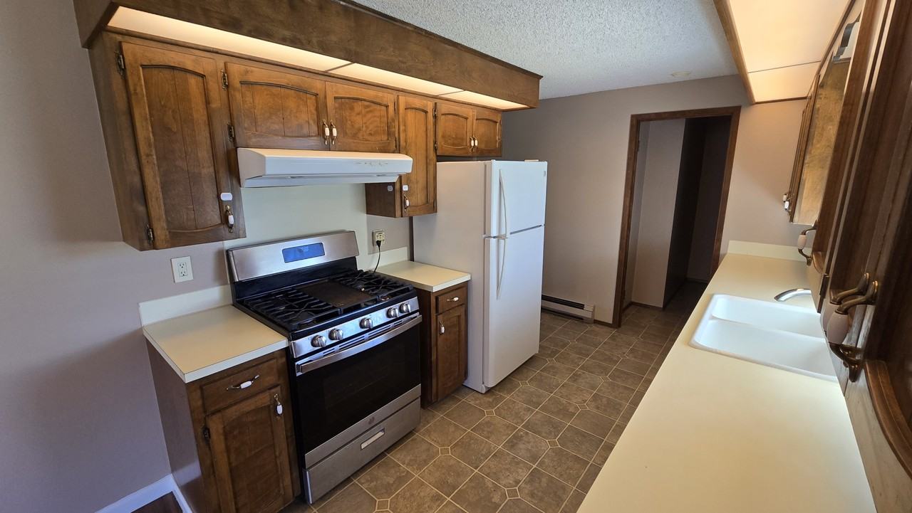 11615 Wagner Rd #1 - Photo 6 of 20