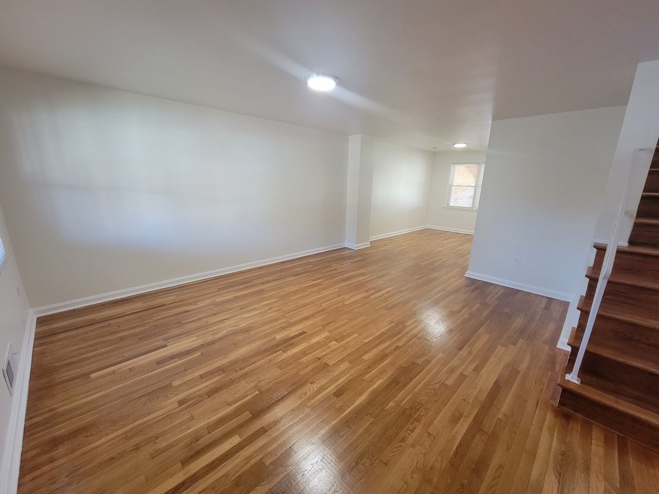 1402 Nicolay Way #1 - Photo 4 of 29
