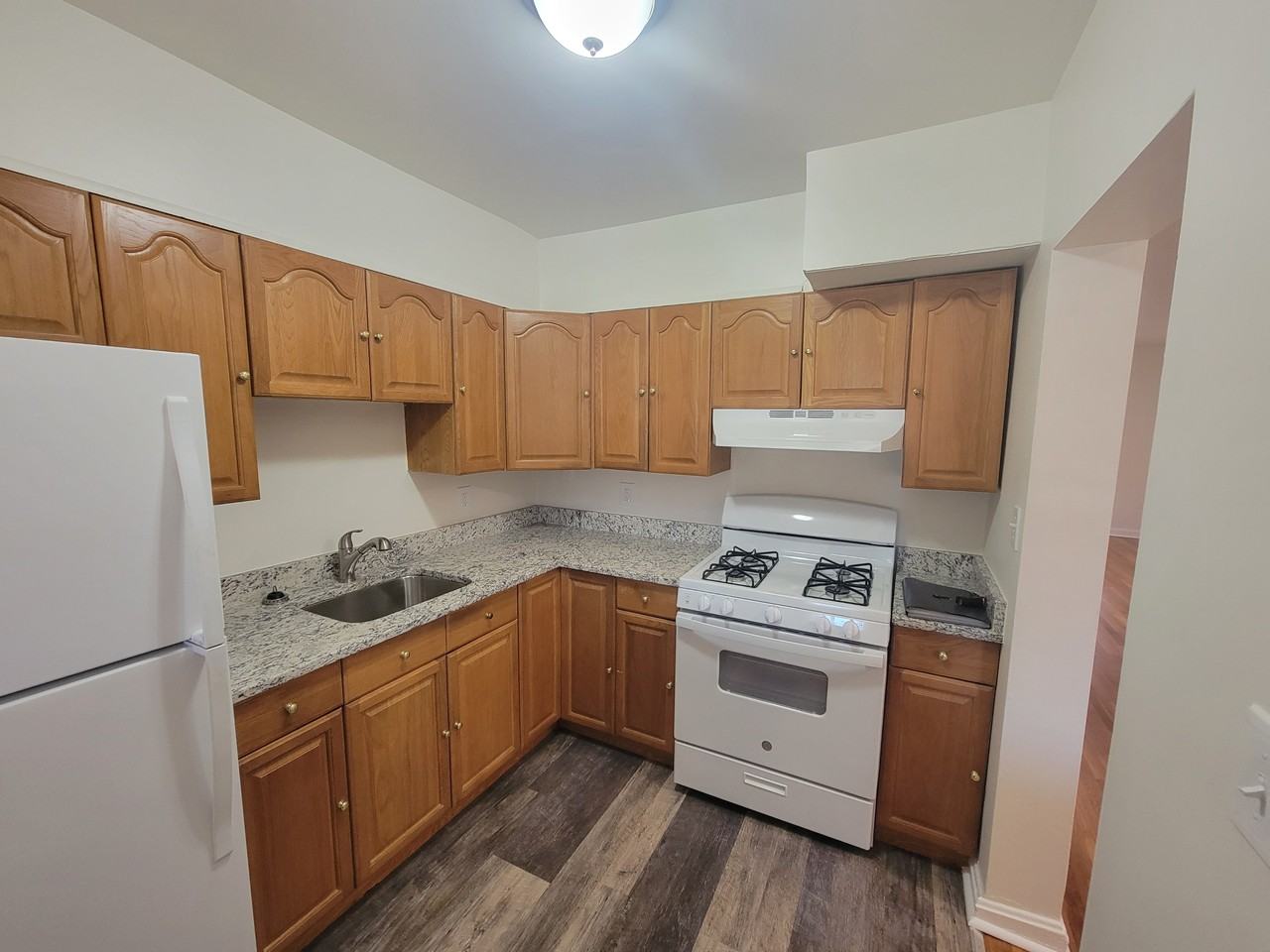 1402 Nicolay Way #1 - Photo 6 of 29