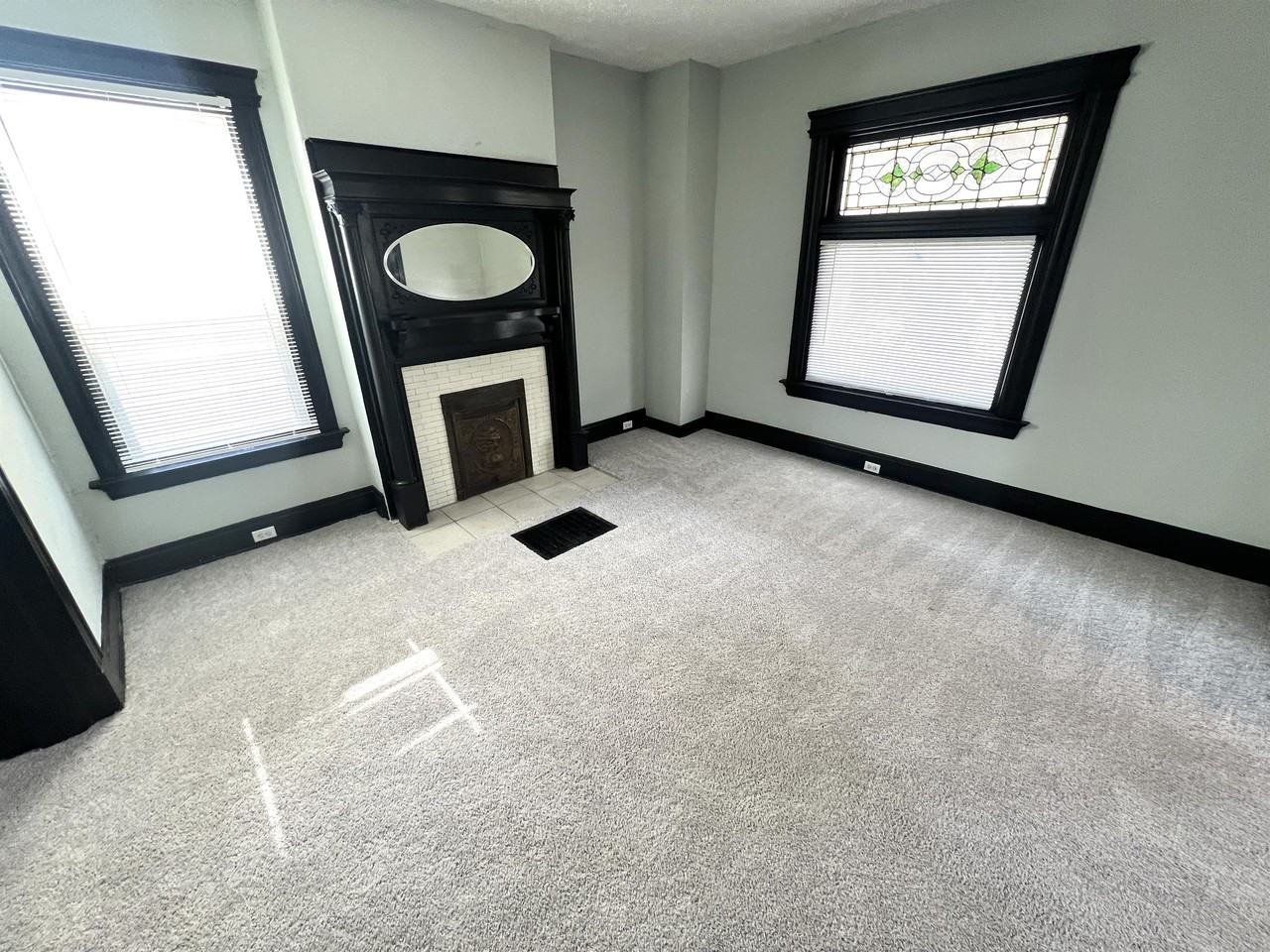 288 Helen St #6 - Photo 3 of 22
