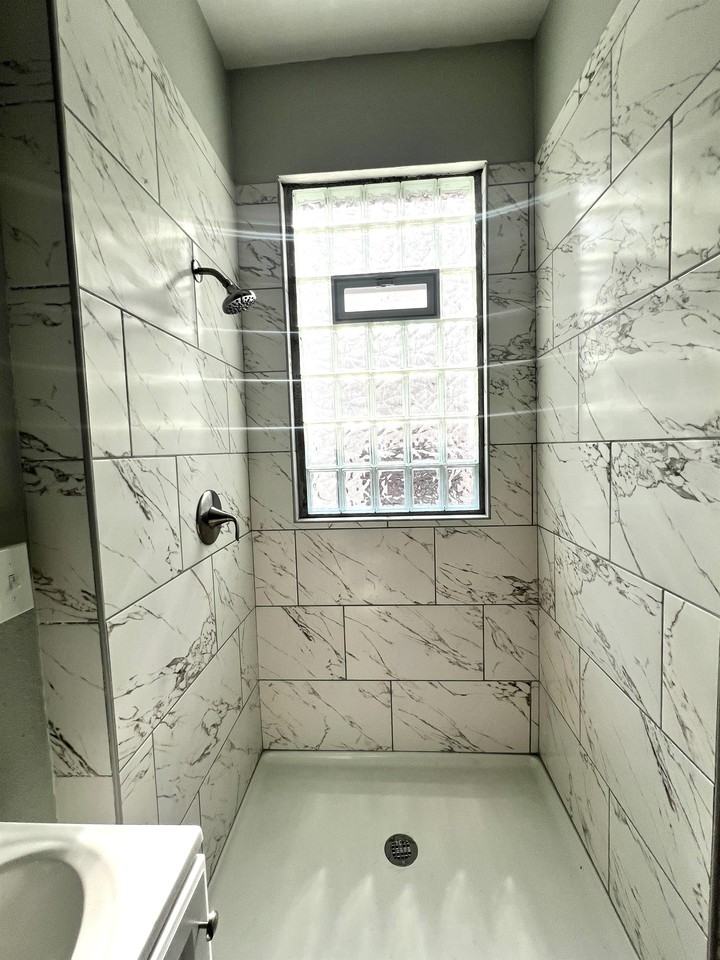 288 Helen St #6 - Photo 6 of 22