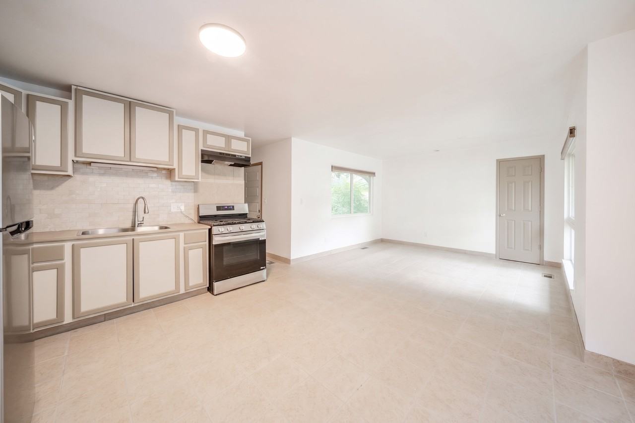 9438 Conried Dr #9438 - Photo 5 of 22