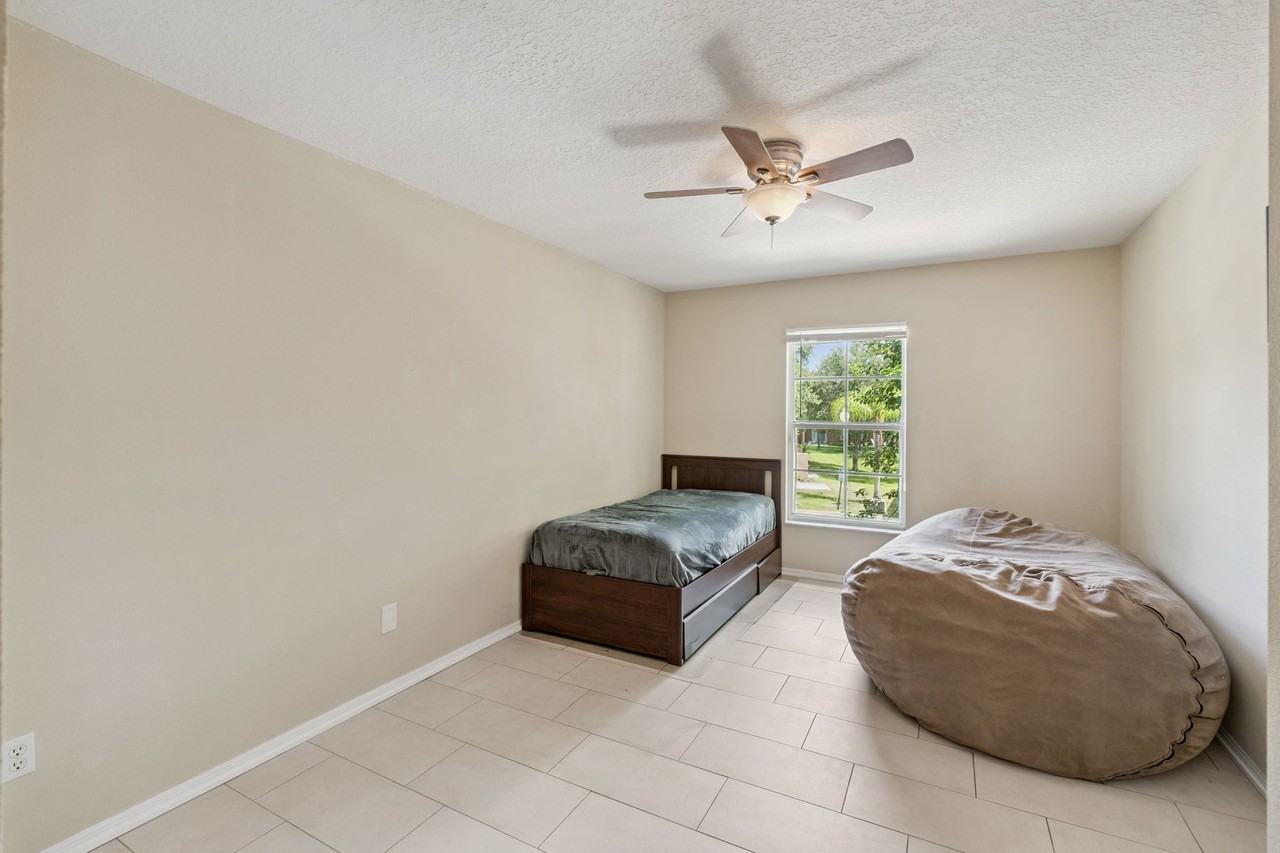 3812 Silverbell Loop #1 - Photo 7 of 20