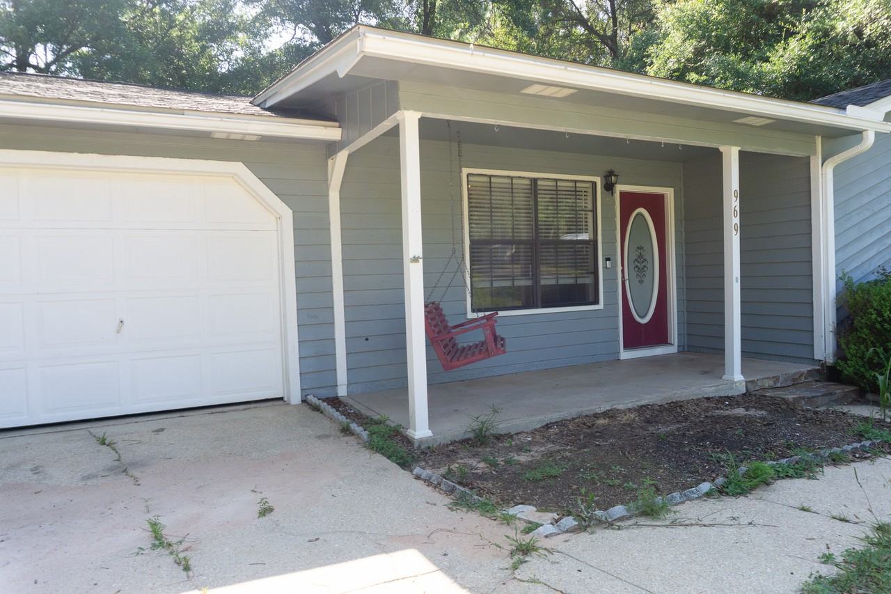 969 Dixie St #1 - Photo 2 of 41