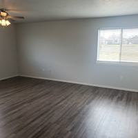 featured image of 412 N Sioux Blvd #12