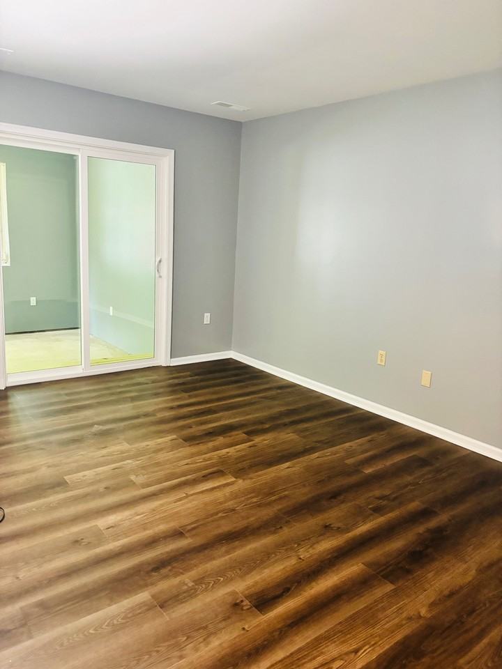 111 Diminish Dr - Photo 5 of 10