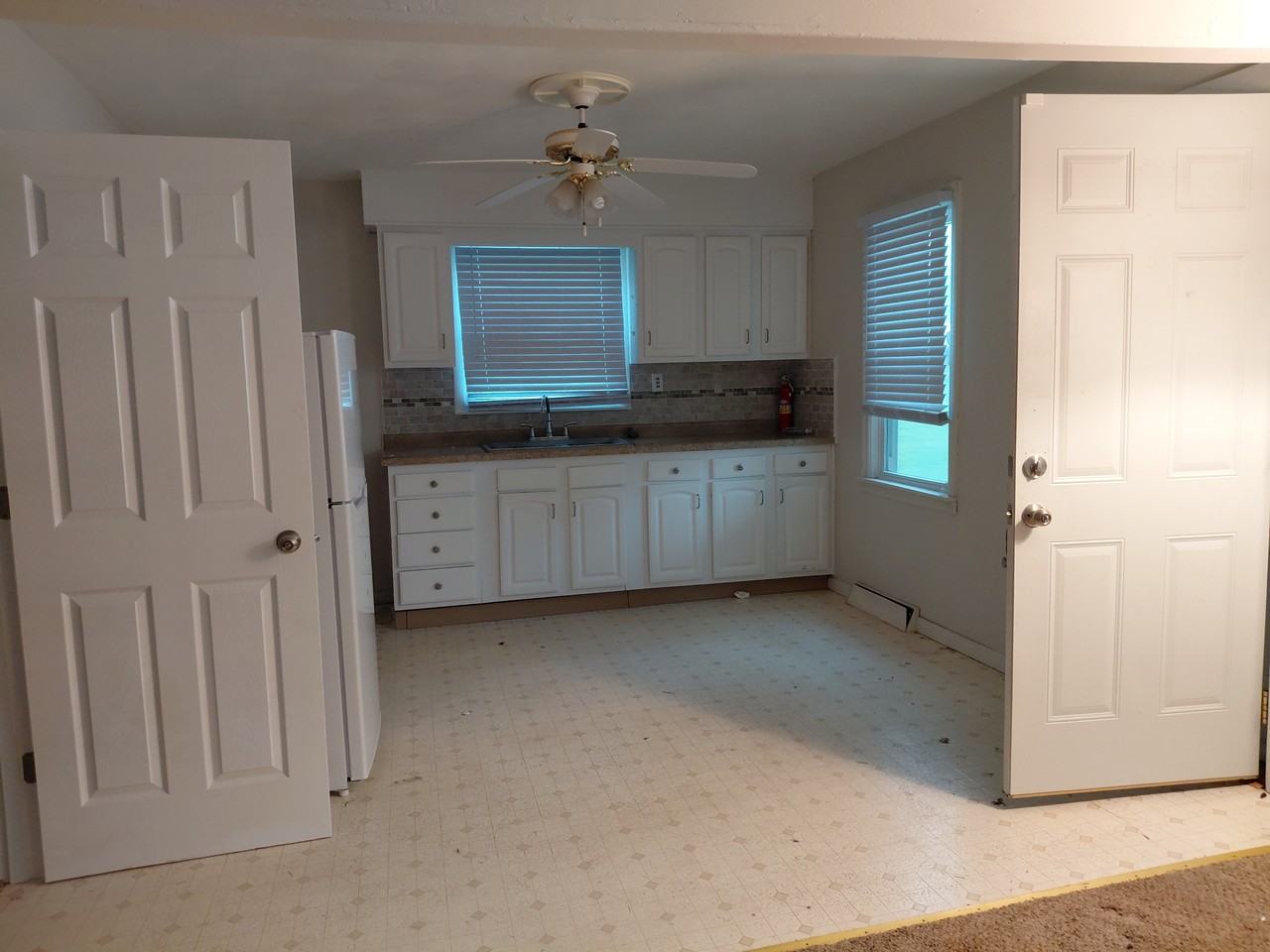 723 N Hunt Ave #1 - Photo 3 of 5