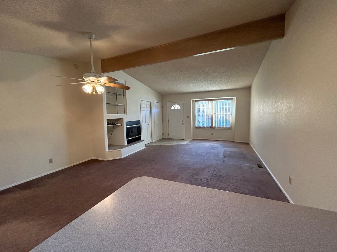 1331 E Parkway Dr #1 - Photo 5 of 16