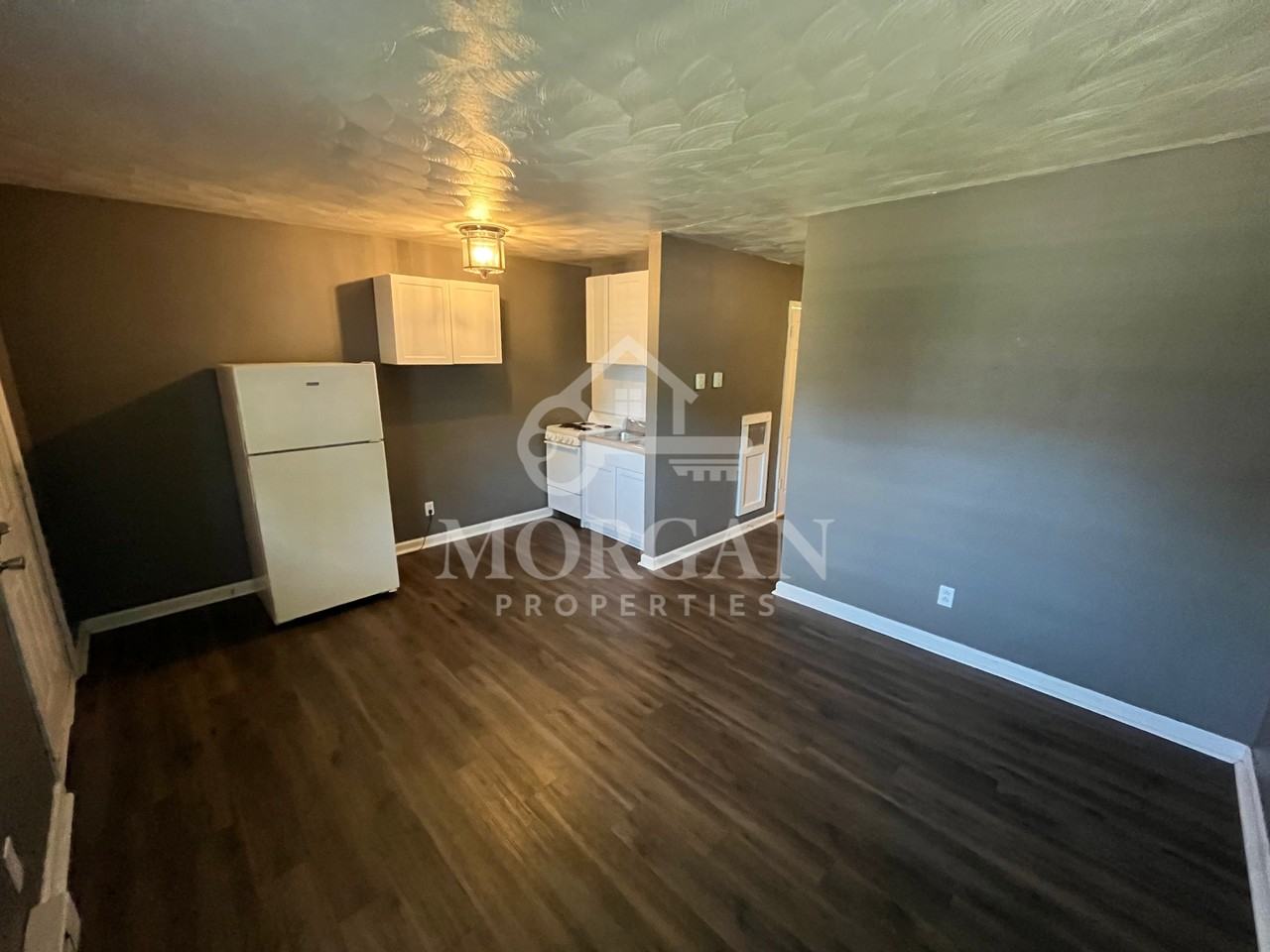 2324 State St #1 - Photo 2 of 4