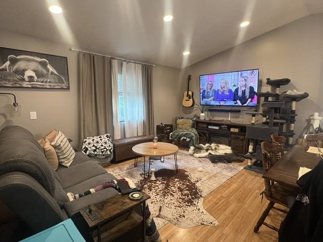 3577 W Lynn Dr #1 - Photo 3 of 16