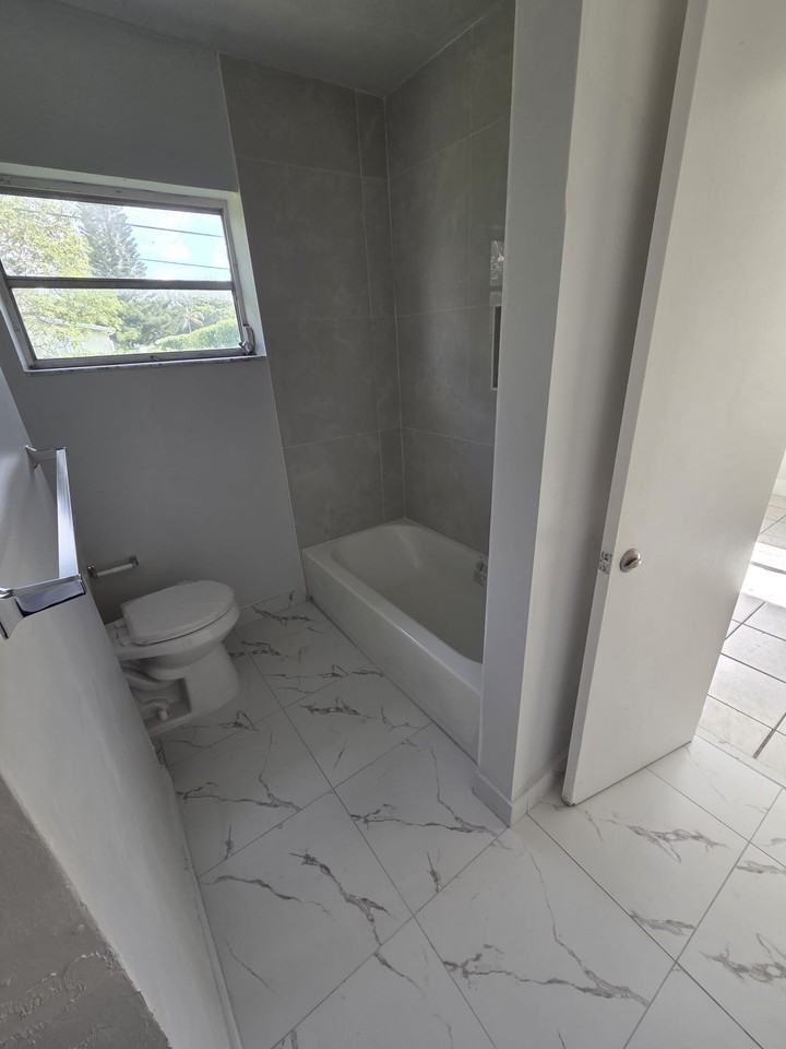 2455 Nw 207th St #2455 - Photo 3 of 11