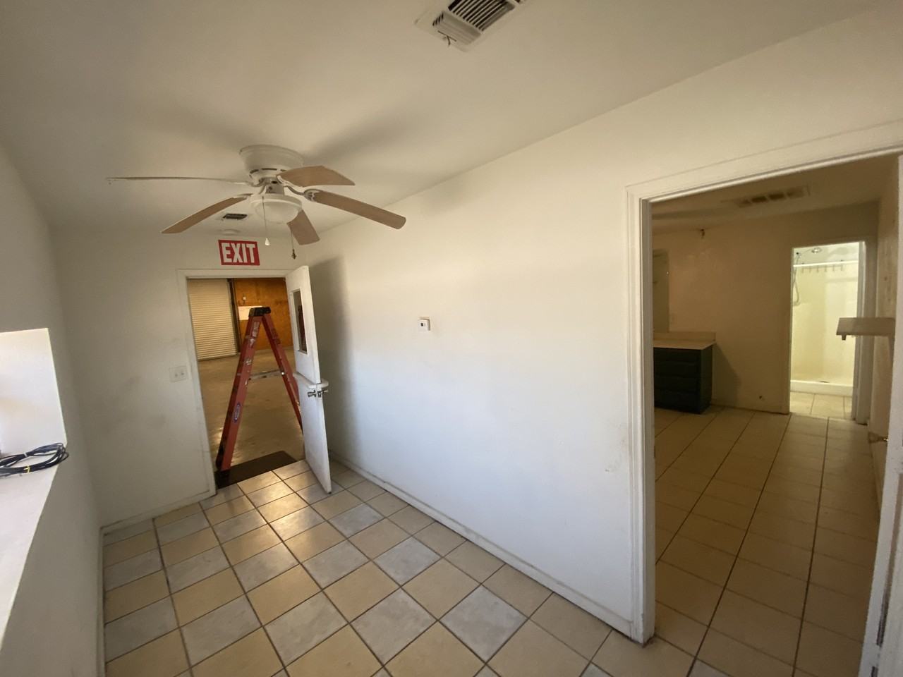 800 S Crockett Ave #1 - Photo 6 of 18