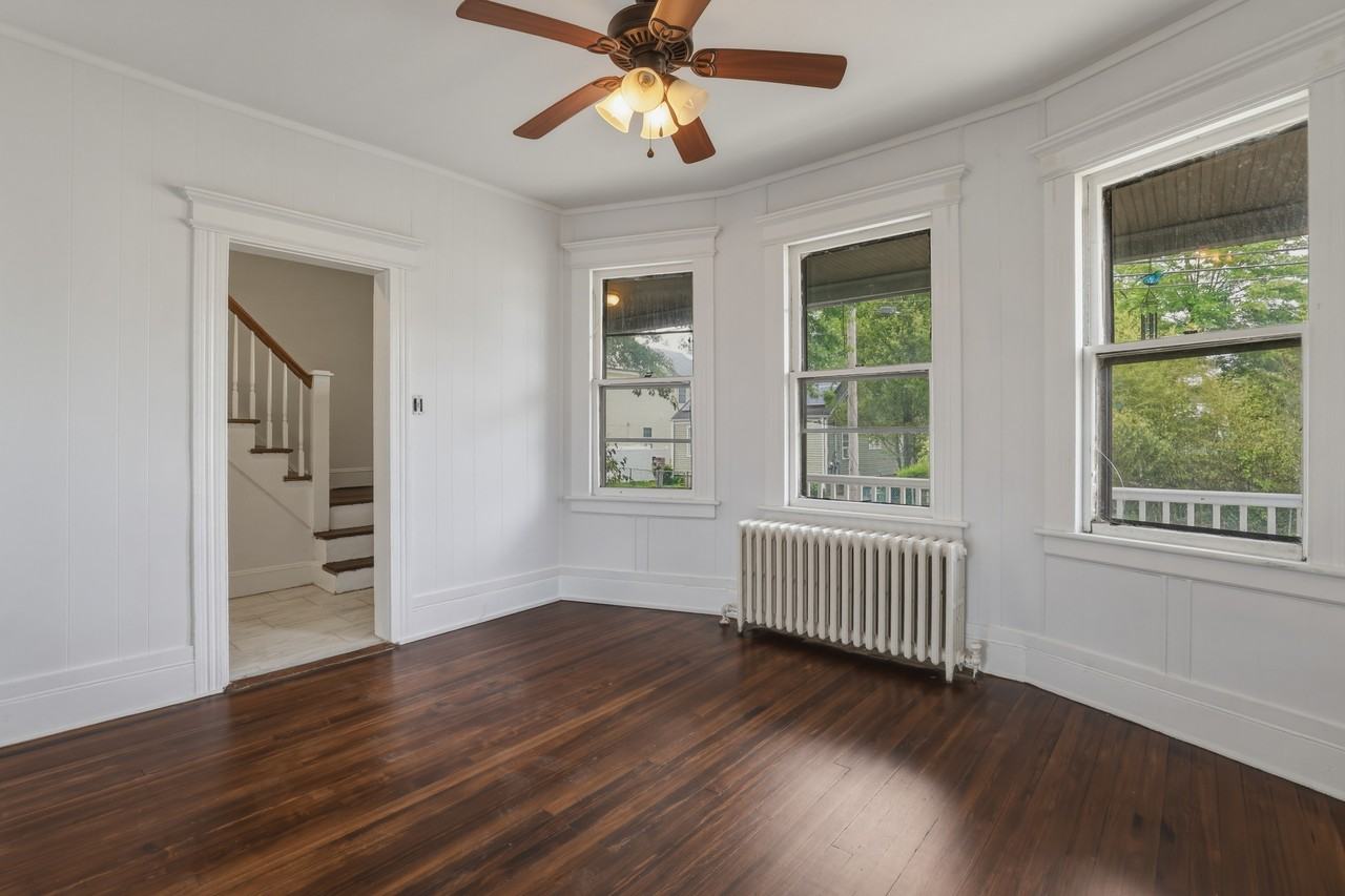 152 Dekalb Ave #1 - Photo 5 of 9