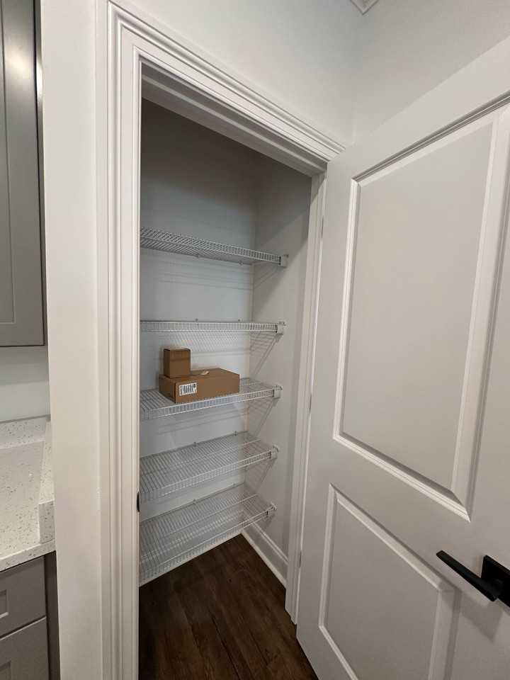 636 Cottage Grove Cir #1 - Photo 7 of 19