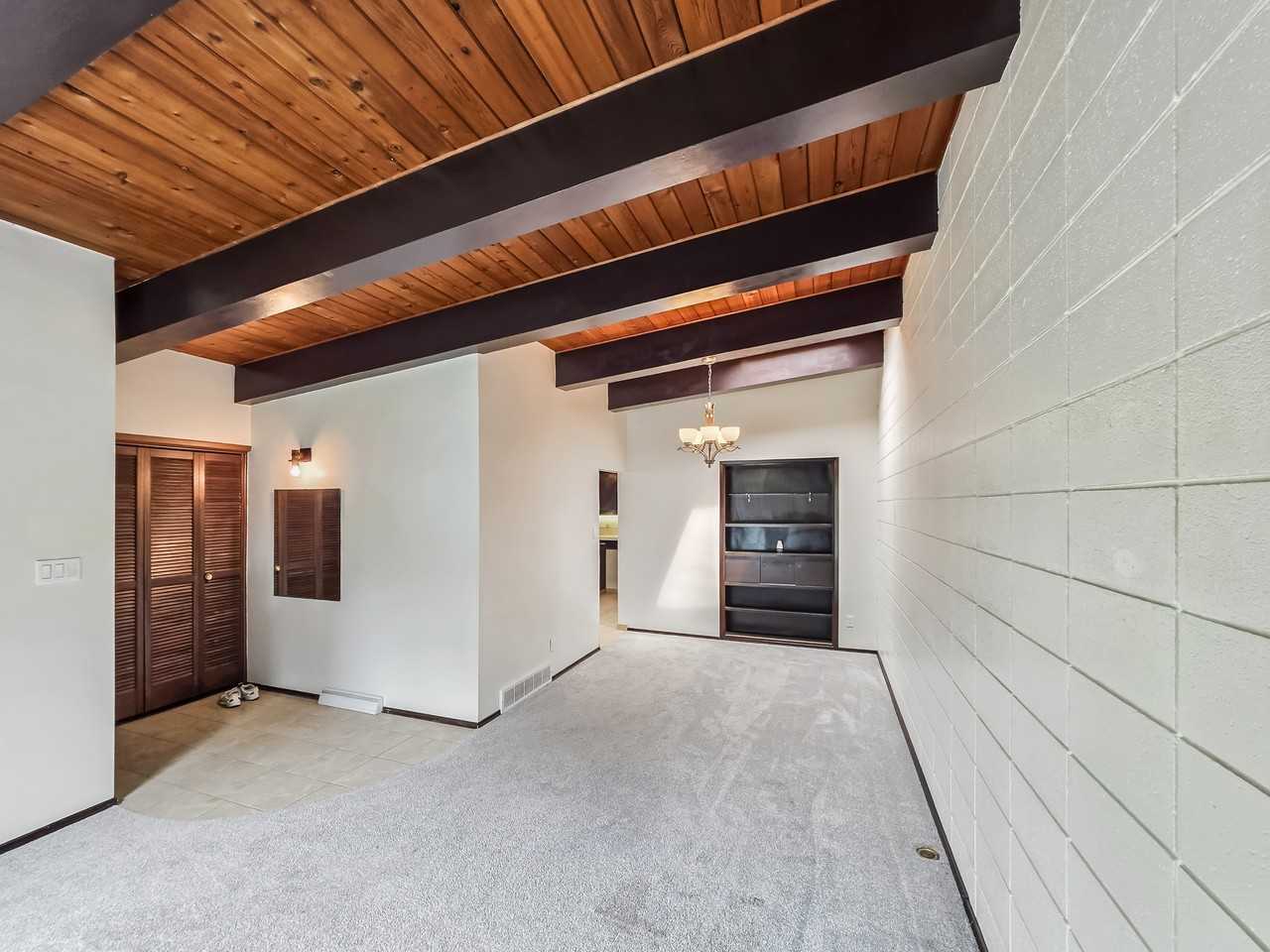 614 56 Ave Sw - Photo 5 of 27