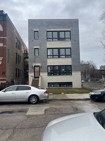 1327 S Fairfield Ave #3 - Photo 6 of 9