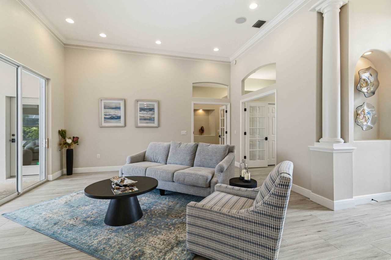 10622 Cheval Pl #1 - Photo 5 of 18