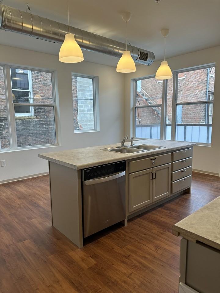 307 North 3rd StreetAPT 309 #309 - Photo 2 of 8