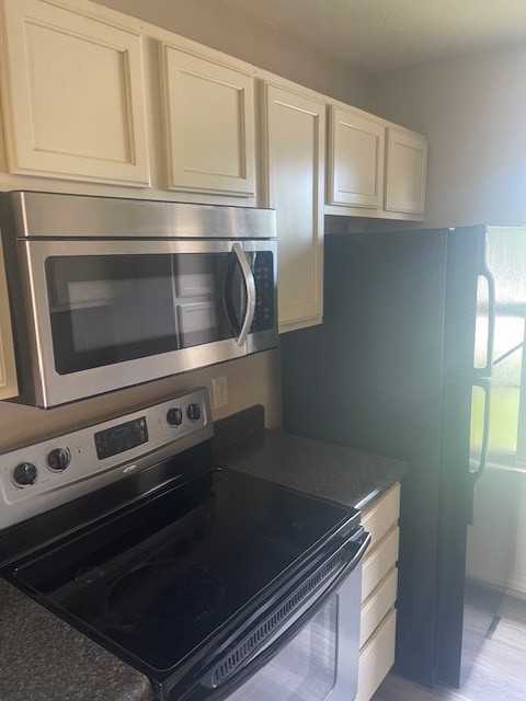 1115 N Missouri Dr #1 - Photo 6 of 22