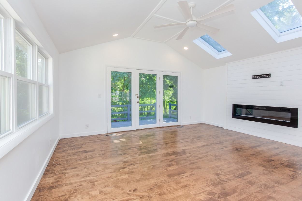 33 Raven St #1 - Photo 4 of 21