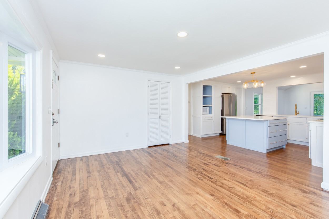 33 Raven St #1 - Photo 7 of 21