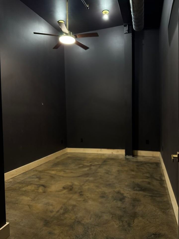 21 W Broadway #105 - Photo 2 of 8