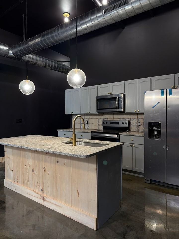 21 W Broadway #105 - Photo 5 of 8
