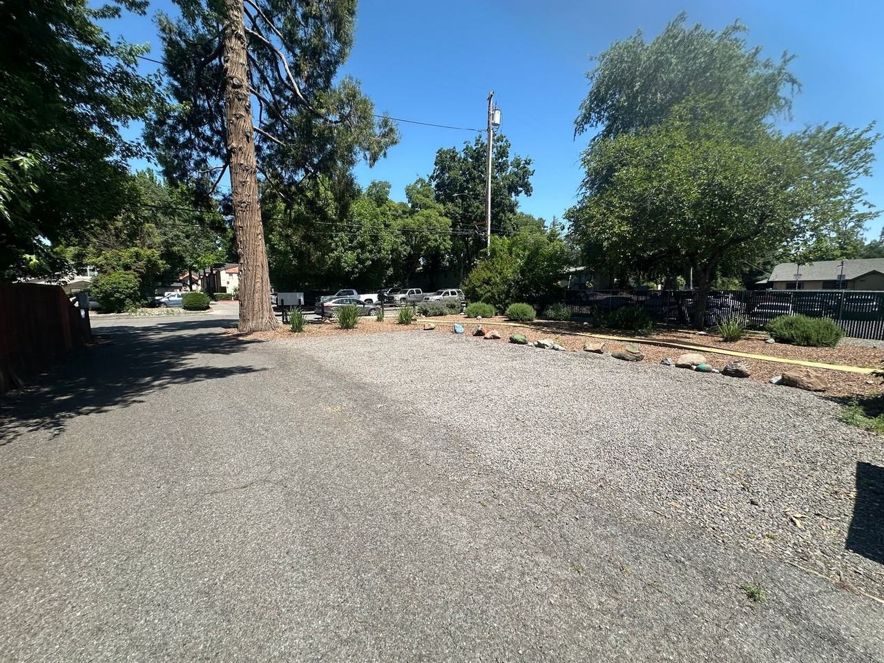 703 W 2nd Avenue B - D, Chico - Photo 5 of 17